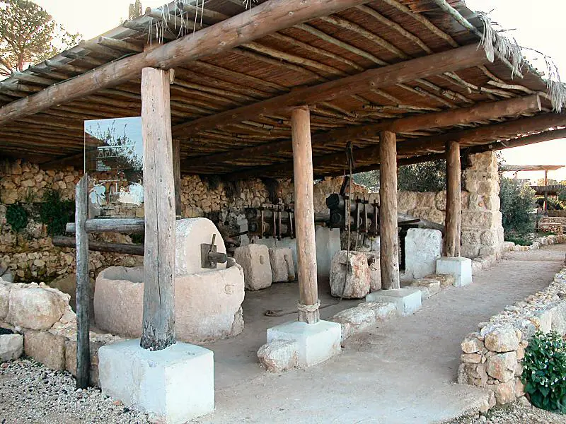 Yad Hashmona Olive Press