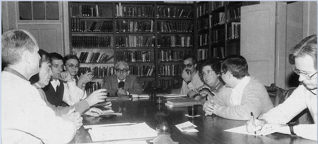 Jerusalem School Seminar participants engaged in discussing the Rich Man Declines the Kingdom of Heaven incident. From left to right: David Bivin, Robert Lindsey, Weston Fields, Mirja Ronning, Shmuel Safrai, Stephen Pfann, Chana Safrai, Brad Young, Halvor Ronning.