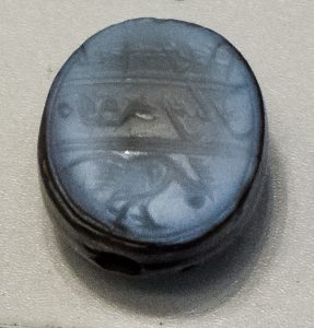 The seal of Yaazanyahu photographed at the Israel Museum by <a href="https://www.jerusalemperspective.com/author/garyasperschlager/" target="_blank" rel="noopener noreferrer">Gary Asperschlager</a>.